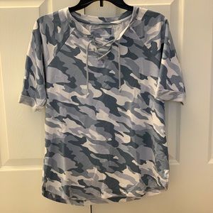 Blue camo tee
